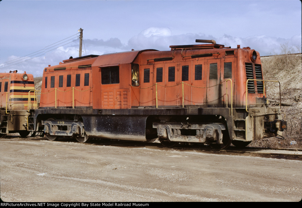 American Aggregates Corp. 65-tonner, no number